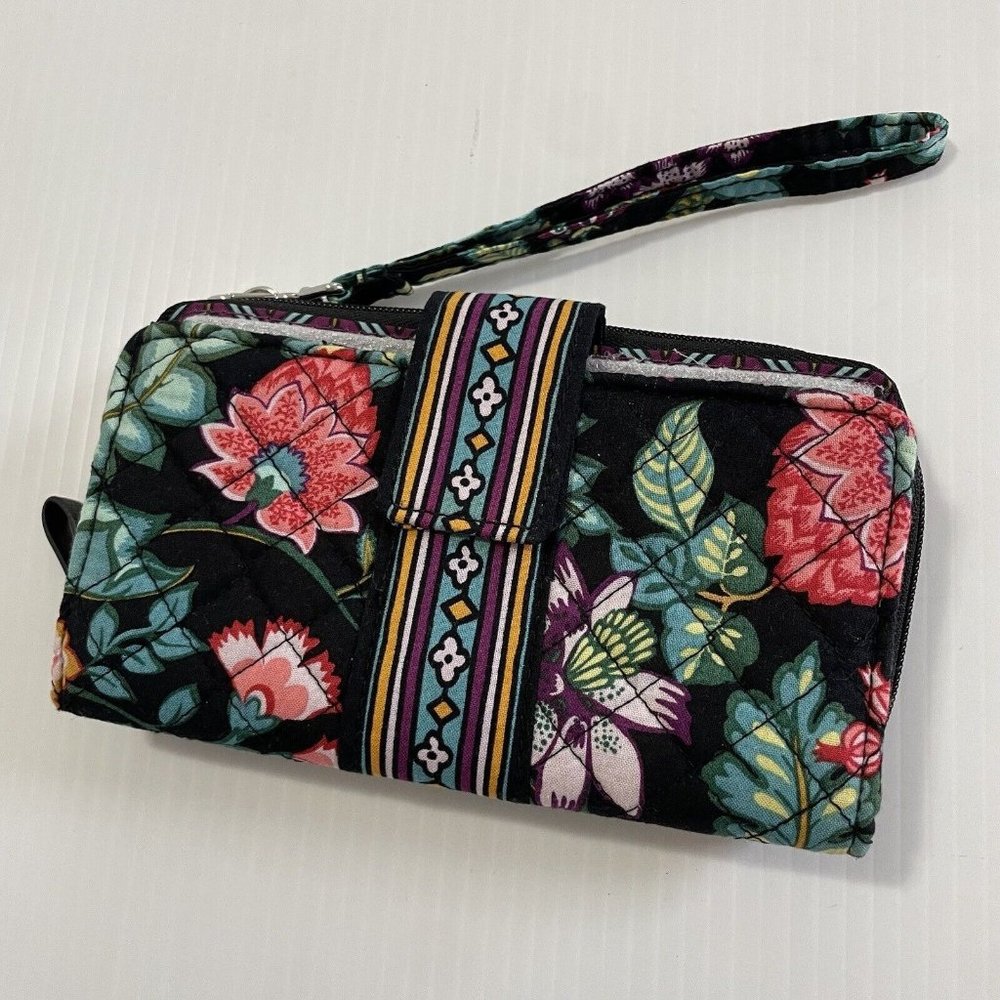 Vera Bradley Iconic RFID Combo Wristlet in Vines Floral  Wallet